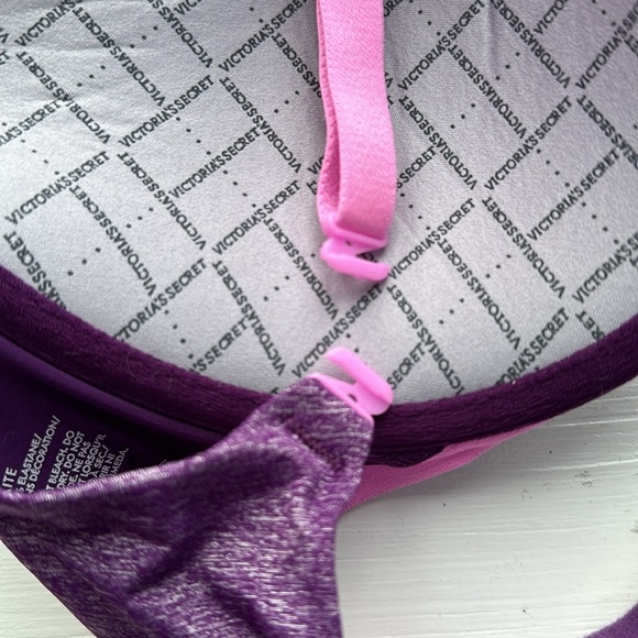 NWT VS Perfect Shape Bra Purple size 32DD - Picture 7 of 7